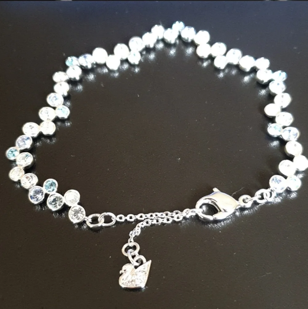 Swarovsky Fidelity Blue and Clear Bracelet - Picture 4 of 5